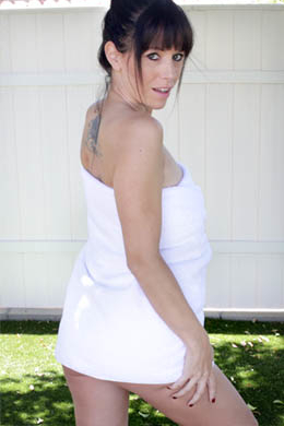 cover-mylf.jpg Nude Picture