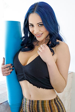 cover-mylf.jpg Nude Photo