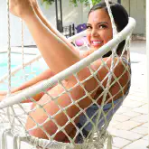 Random Demi